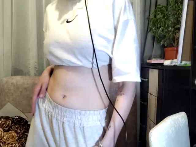 ShelleyPerkes webcam