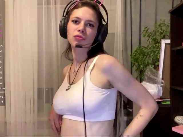 ShelleyPerkes webcam
