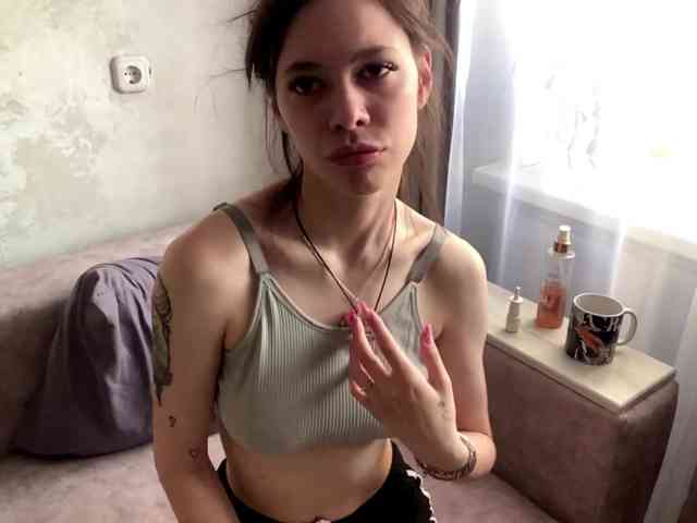 ShelleyPerkes webcam