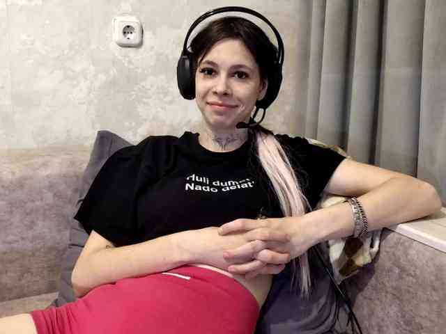 ShelleyPerkes webcam