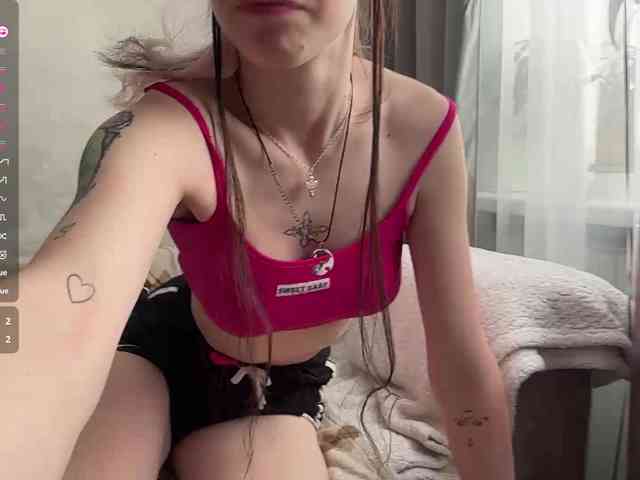 ShelleyPerkes webcam
