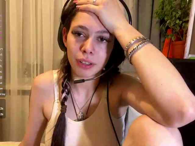 ShelleyPerkes webcam