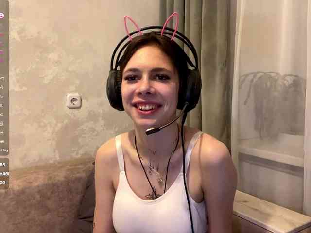 ShelleyPerkes webcam
