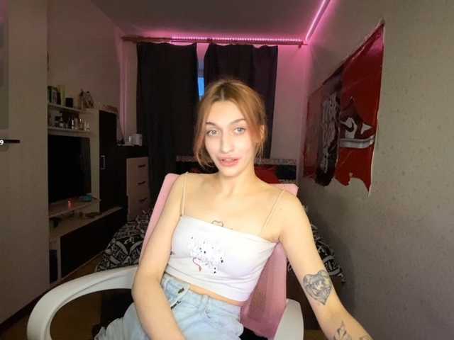 tacti-control, en vivo ahora en BongaCams