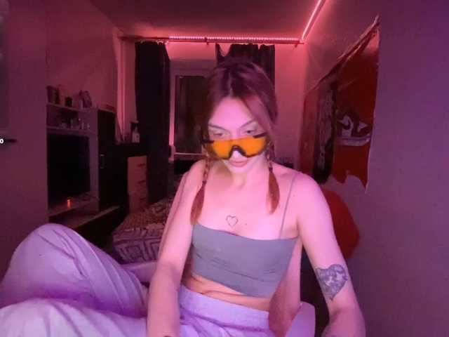 tacti-control, en vivo ahora en BongaCams