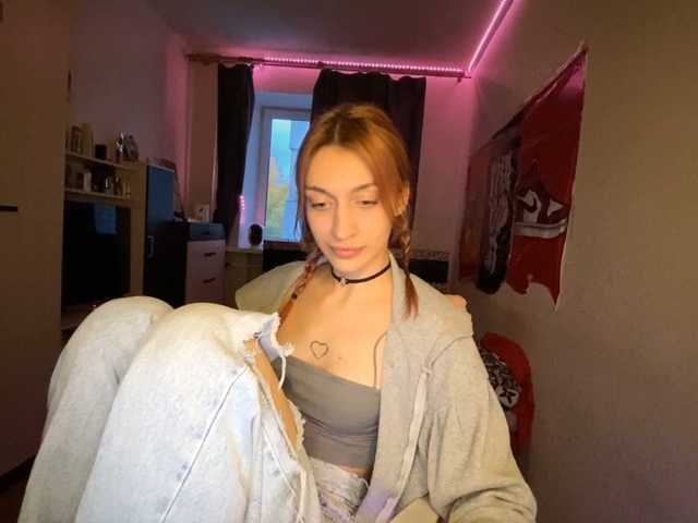 tacti-control, live now on BongaCams