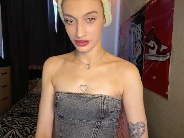 tacti-control live cam on BongaCams