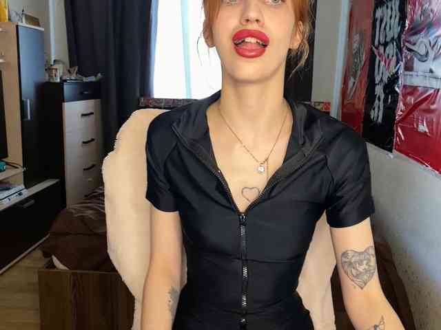tacti-control Live Webcam on BongaCams