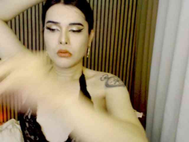 OhMyvinaaa Sex Cam Show