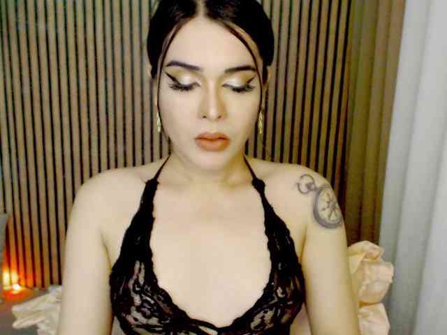 OhMyvinaaa Sex Cam Show