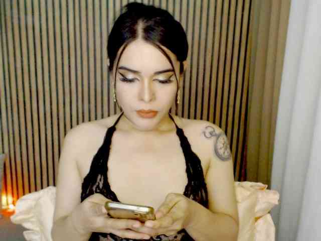 OhMyvinaaa Sex Cam Show
