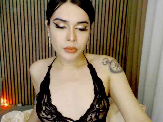 OhMyvinaaa Sex Cam Show