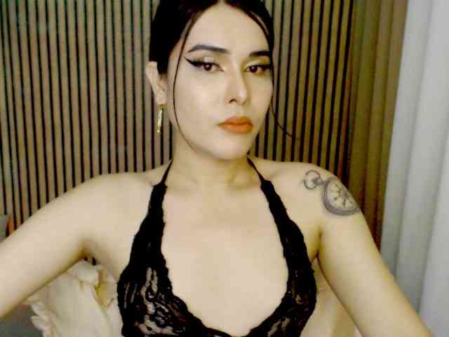 OhMyvinaaa Sex Cam Show