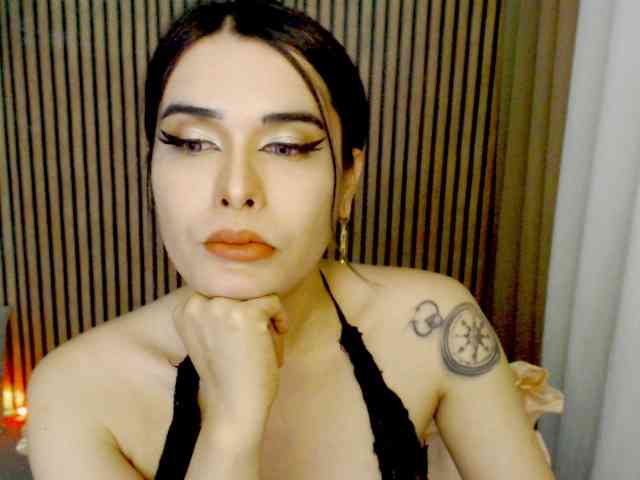 OhMyvinaaa Sex Cam Show