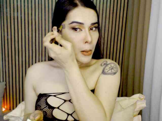 OhMyvinaaa Sex Cam Show