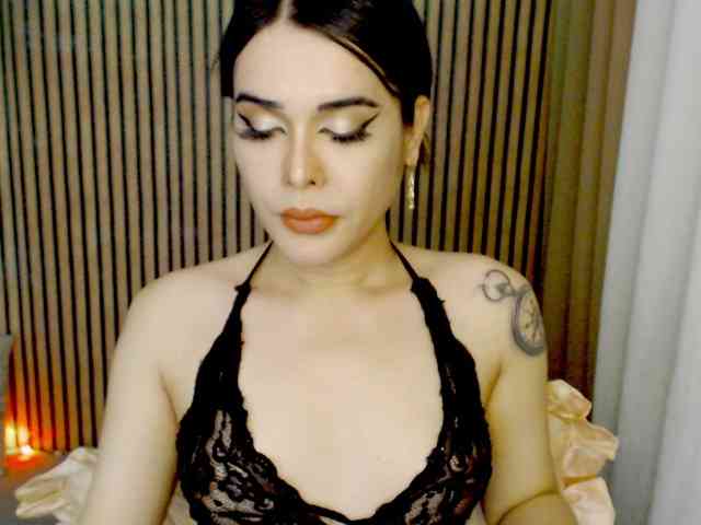 OhMyvinaaa Sex Cam Show