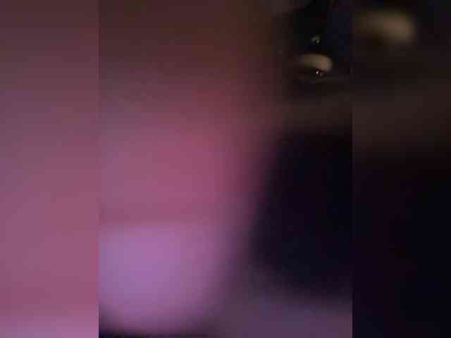 Lolobl webcam