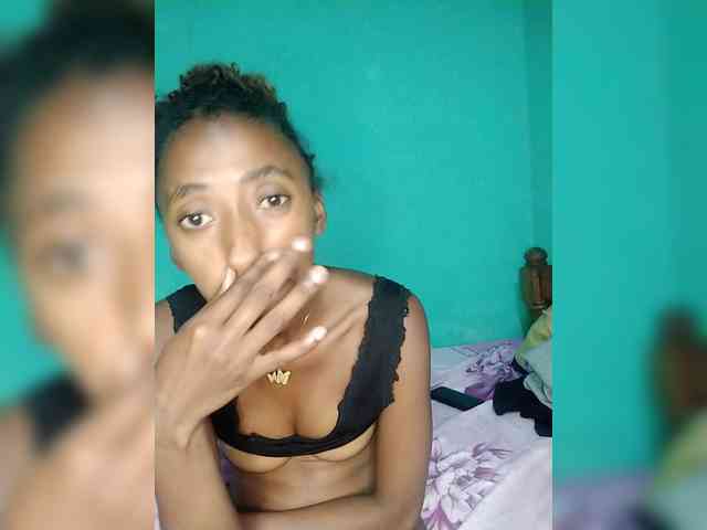 Artinah webcam