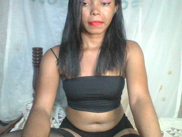 Cindy01 live cam on BongaCams