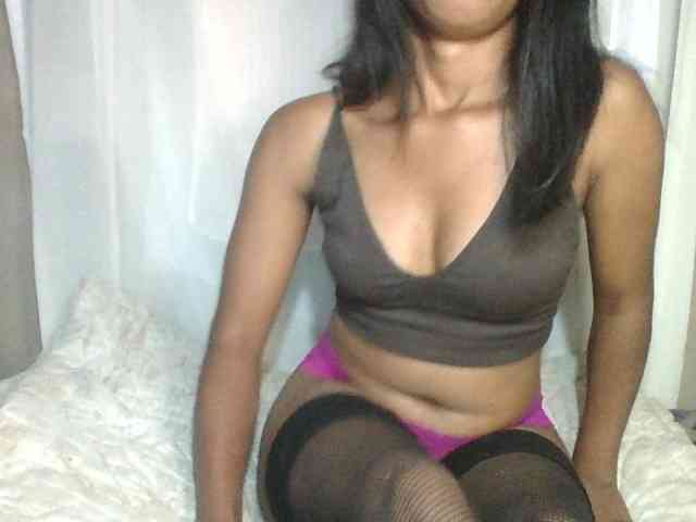 Cindy01 Live Webcam on BongaCams