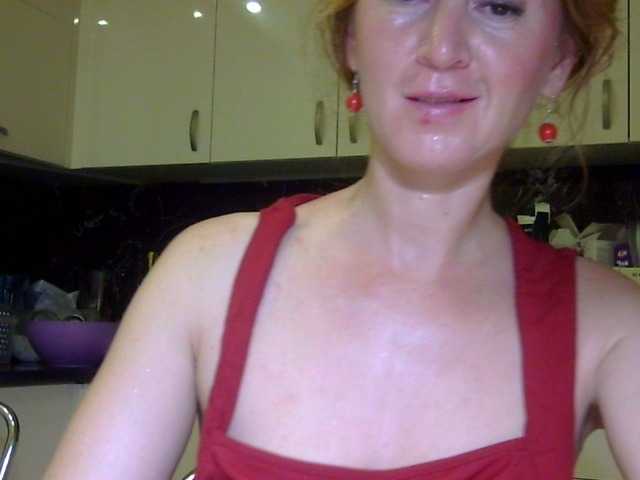 ErnaBernice live cam on BongaCams