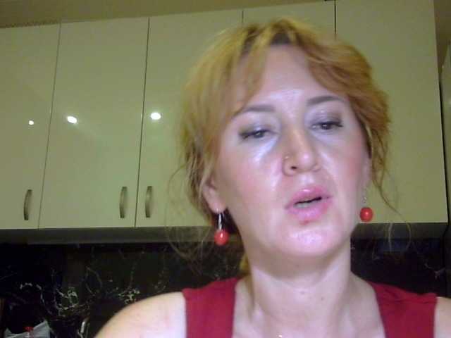 ErnaBernice live webcam show