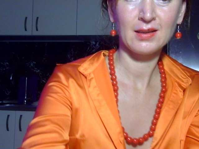 ErnaBernice live webcam show