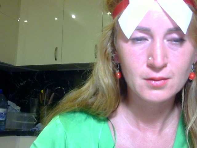 ErnaBernice live cam on BongaCams