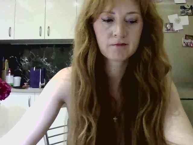ErnaBernice webcam
