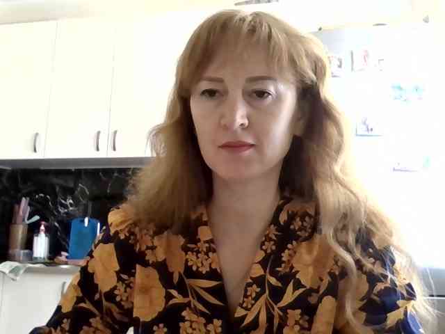 ErnaBernice Live Webcam on BongaCams