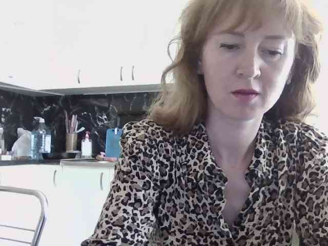 ErnaBernice webcam