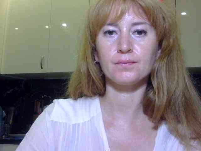 ErnaBernice webcam