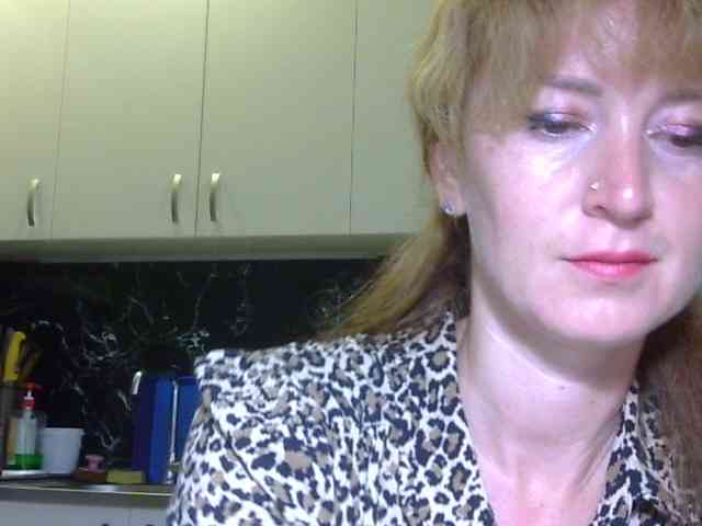 ErnaBernice webcam