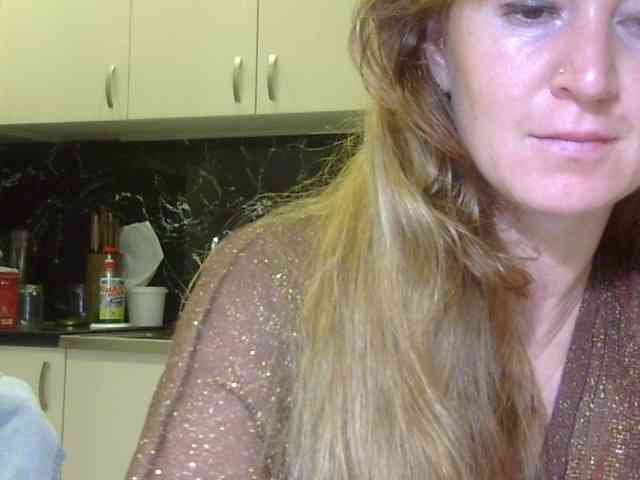 ErnaBernice webcam