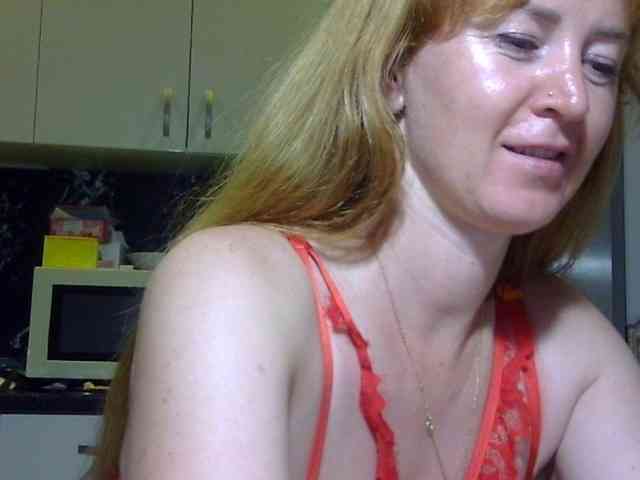 ErnaBernice webcam