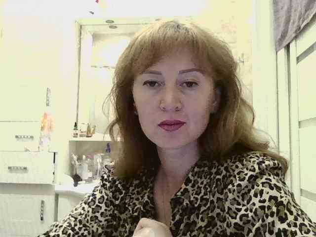 ErnaBernice webcam
