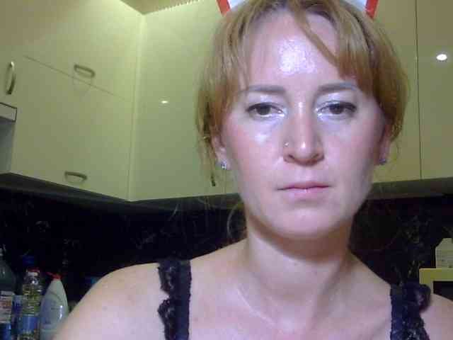 ErnaBernice webcam