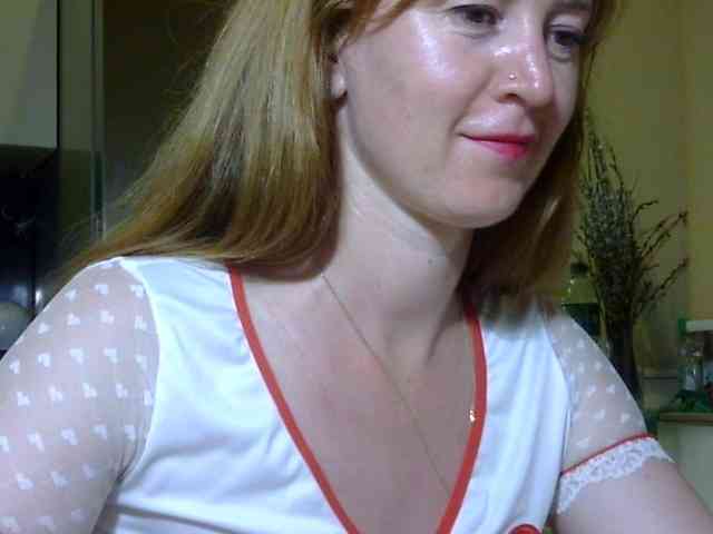 ErnaBernice webcam