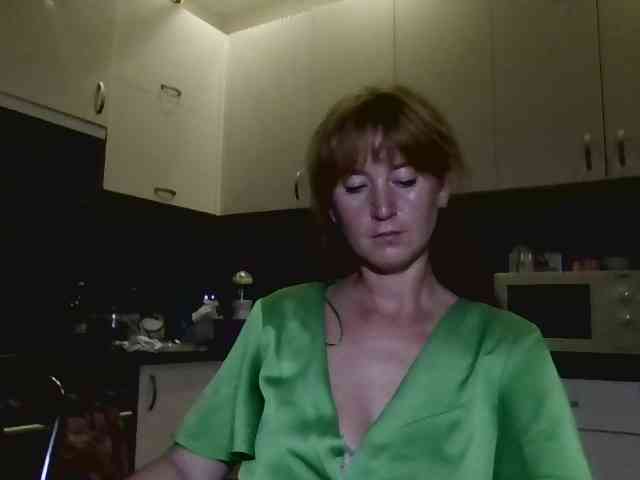 ErnaBernice webcam