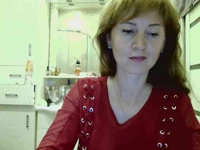 ErnaBernice webcam