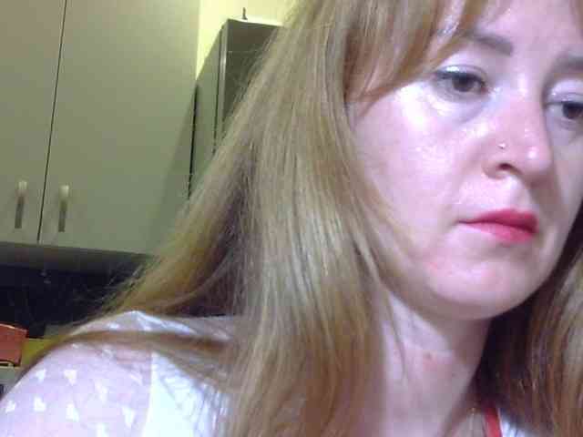 ErnaBernice webcam