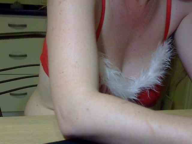 ErnaBernice webcam