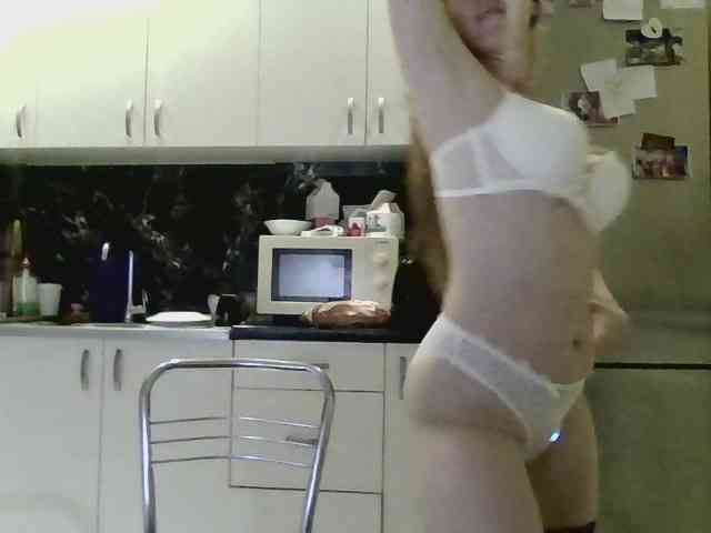 ErnaBernice webcam