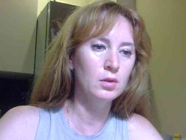 ErnaBernice webcam