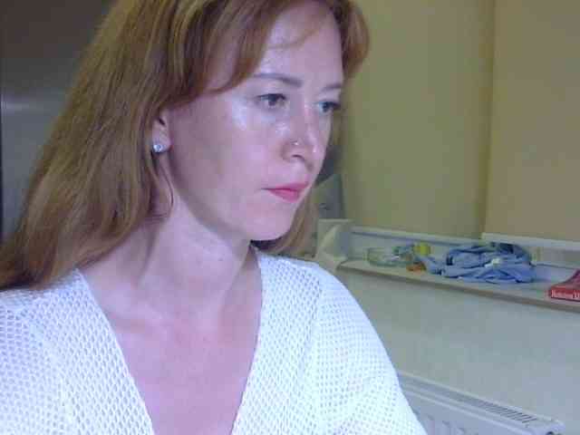 ErnaBernice webcam