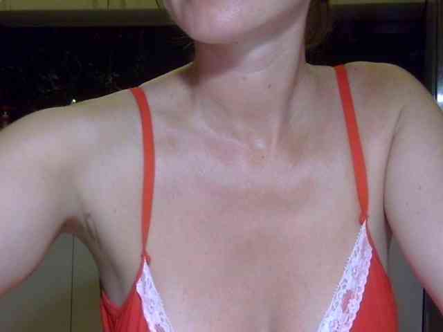 ErnaBernice webcam