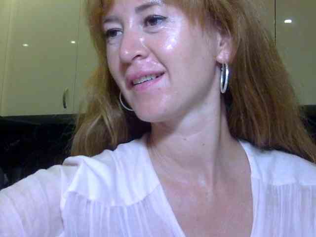 ErnaBernice webcam