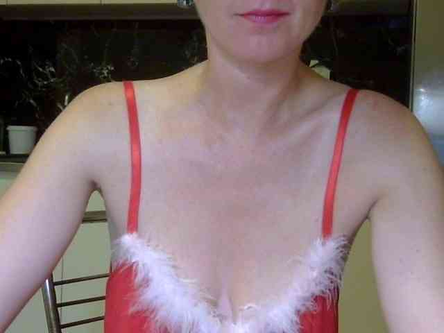 ErnaBernice webcam