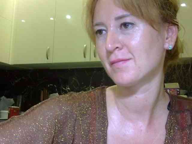 ErnaBernice webcam