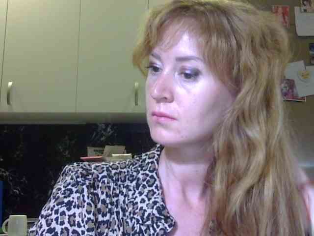 ErnaBernice webcam